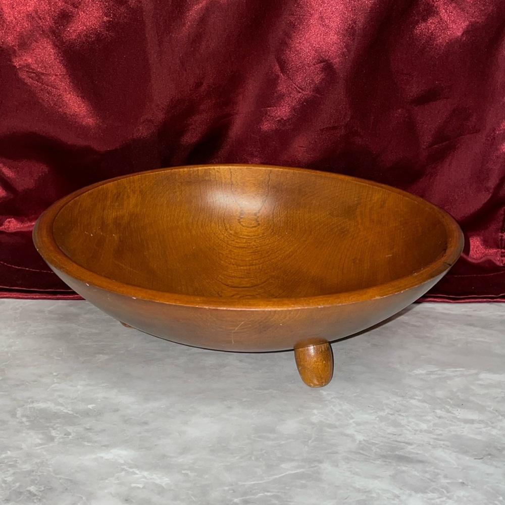 Vintage Woodcraftery Three Legged Bowl Slightly oval